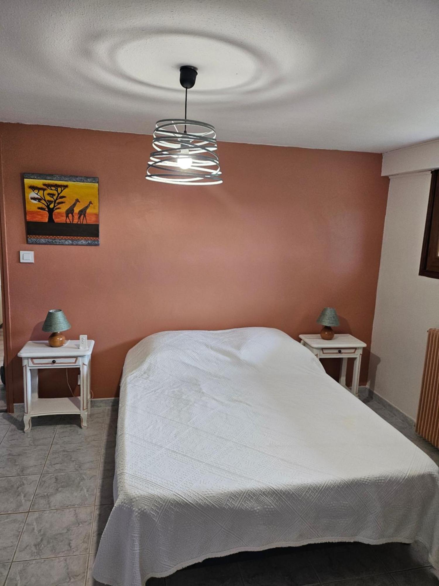Serge'House Voiteur Luaran gambar